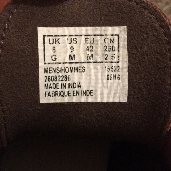 Men’s size 9 Clarks shoes - Picture 6 of 6